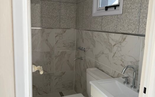 VENTA DUPLEX A ESTRENAR! 3 DORM «Loteo FULCINITI» calle EL GRANADO N° 750, altura Ex-Peaje Centenario.