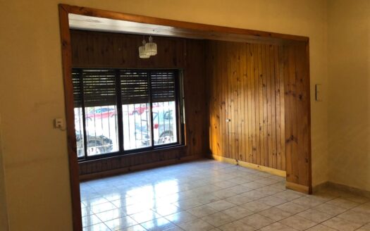 ALQUILER CASA APTO USO COMERCIAL o PROFESIONAL – 2 dormitorios