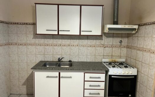 ALQUILER CASA APTO USO COMERCIAL o PROFESIONAL – 2 dormitorios