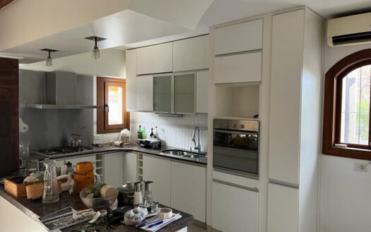 VENTA CASA – NIVEL GERENCIAL 4 DORM – SANTA GENOVEVA