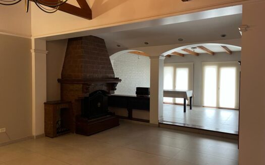 VENTA CASA – NIVEL GERENCIAL 4 DORM – SANTA GENOVEVA