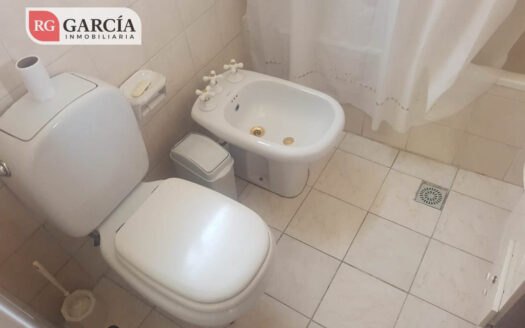 VENTA SEMIPISO CENTRICO – Calle Mendoza N° 12 – APTO A CRÉDITO –