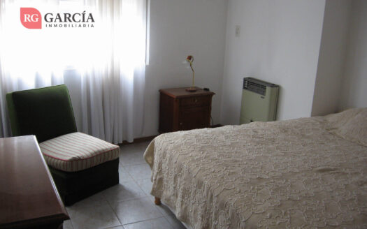 ALQUILER PISO – 3 DORM – MENDOZA 12 – NQN CAP