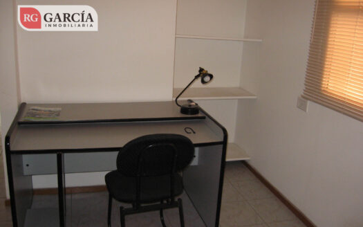ALQUILER PISO – 3 DORM – MENDOZA 12 – NQN CAP