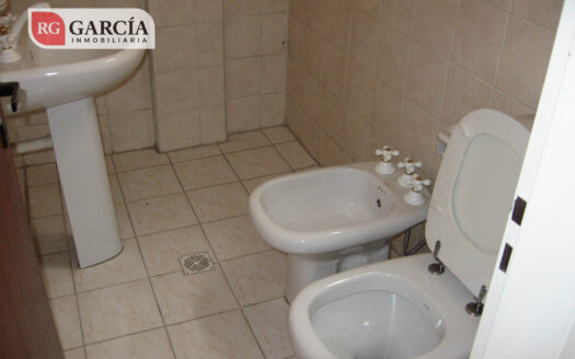 ALQUILER PISO – 3 DORM – MENDOZA 12 – NQN CAP