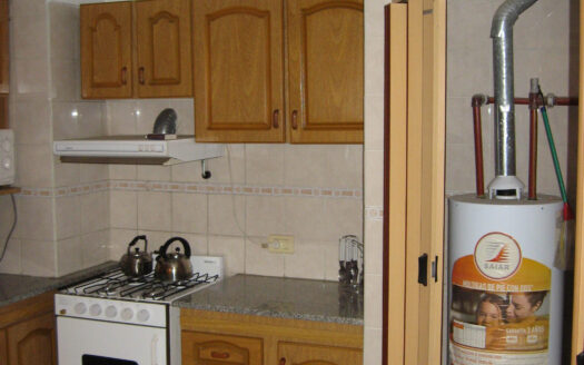 ALQUILER PISO – 3 DORM – MENDOZA 12 – NQN CAP