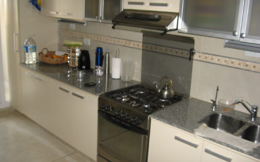 VENTA – HERMOSO DPTO 3 DORM CON COCHERA – STA FE 645 – NQN CAP