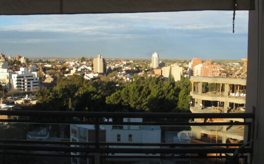 VENTA – HERMOSO DPTO 3 DORM CON COCHERA – STA FE 645 – NQN CAP