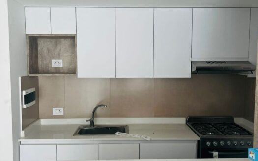 ALQUILER DEPARTAMENTO 1 DORM CON COCHERA – TTe. IBAÑEZ N° 150 – NQN CAP