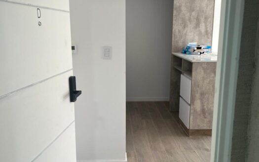 ALQUILER DEPARTAMENTO 1 DORM CON COCHERA – TTe. IBAÑEZ N° 150 – NQN CAP
