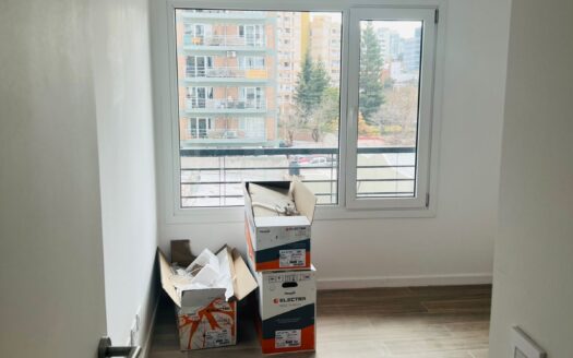 ALQUILER DEPARTAMENTO 1 DORM CON COCHERA – TTe. IBAÑEZ N° 150 – NQN CAP