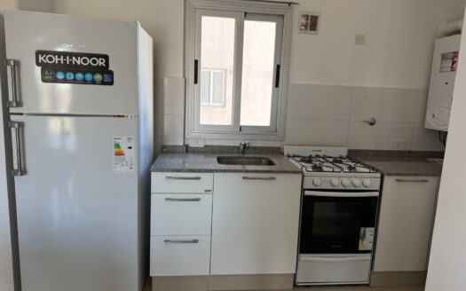 DEPARTAMENTO 1 Dorm AMOBLADO C/COCHERA – Yrigoyen N° 579 Piso 4, Neuquén Capital