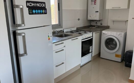 DEPARTAMENTO 1 Dorm AMOBLADO C/COCHERA – Yrigoyen N° 579 Piso 4, Neuquén Capital