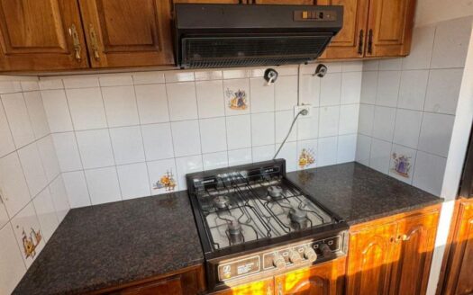 Venta – Permuto – Amplio Piso – Brown 65 – Nqn Cap