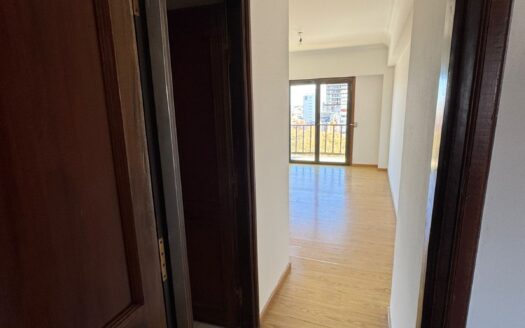 Venta – Permuto – Amplio Piso – Brown 65 – Nqn Cap