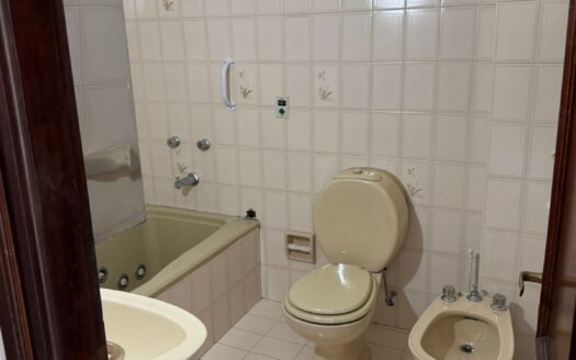 Venta – Permuto – Amplio Piso – Brown 65 – Nqn Cap