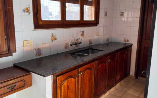 Venta – Permuto – Amplio Piso – Brown 65 – Nqn Cap