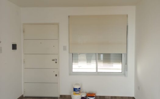 CENTENARIO!!!! ALQUILER DEPARTAMENTO DE 1 DORMITORIO C/ COCHERA.