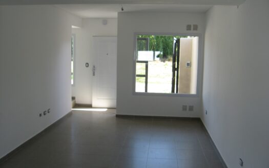 ALQUILER DUPLEX 2 DORM – Carlos FUENTEALBA N° 707 – CENTENARIO – NEUQUÉN