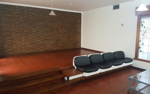 ALQUILER – PROPIEDAD COMERCIAL – CENTRO – PERITO MORENO N° 246 – NEUQUEN