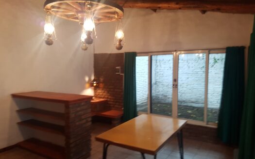 ALQUILER – PROPIEDAD COMERCIAL – CENTRO – PERITO MORENO N° 246 – NEUQUEN