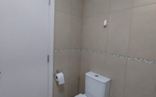 ALQUILER TEMPORARIO – DPTO AMOBLADO –PISO 9 – 1 Dormitorios CON COCHERA – NQN CAP.