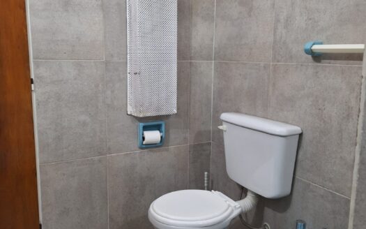 ALQUILER CASA AMOBLADA 2 DORM – INGENIERO CIPOLLETTI N° 250 – NQN CAP