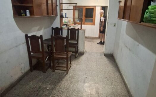 ALQUILER – CASA – JUJUY N° 350 NEUQUEN CASA PARA USO “COMERCIAL Y/O PROFECIONAL”