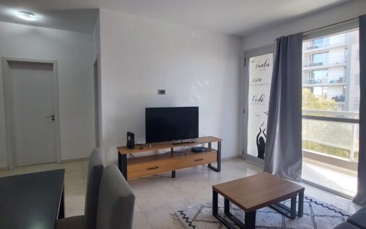 ALQUILER TEMPORARIO – DPTO AMOBLADO –PISO 9 – 1 Dormitorios CON COCHERA – NQN CAP.