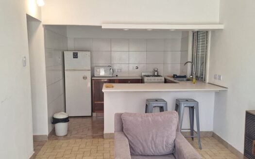ALQUILER CASA AMOBLADA 2 DORM – INGENIERO CIPOLLETTI N° 250 – NQN CAP