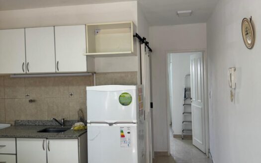 ALQUILER – A PARTIR DE JUNIO – DPTO AMOBLADO 1 Dormitorio – NQN CAP
