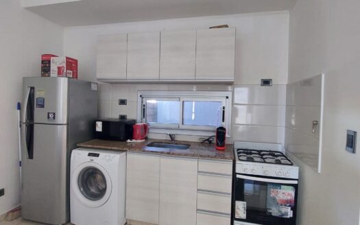 ALQUILER TEMPORARIO – DPTO AMOBLADO –PISO 9 – 1 Dormitorios CON COCHERA – NQN CAP.
