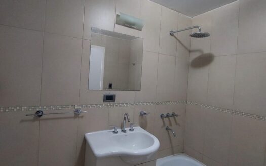 ALQUILER TEMPORARIO – DPTO AMOBLADO –PISO 9 – 1 Dormitorios CON COCHERA – NQN CAP.