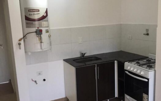 ALQUILER MONOAMBIENTE ILLIA 928 PISO 3 – NQN CAP Ubicación: calle Illia N° 928, Ciudad de Neuquén.